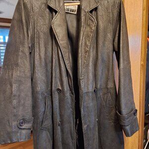 Pelle Cuir black genuine leather trench coat